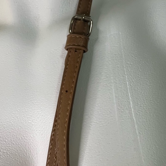 Fringe Crossbody Bag - Picture 5 of 7